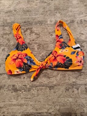 Tropical Knot-Front Bikini Top -